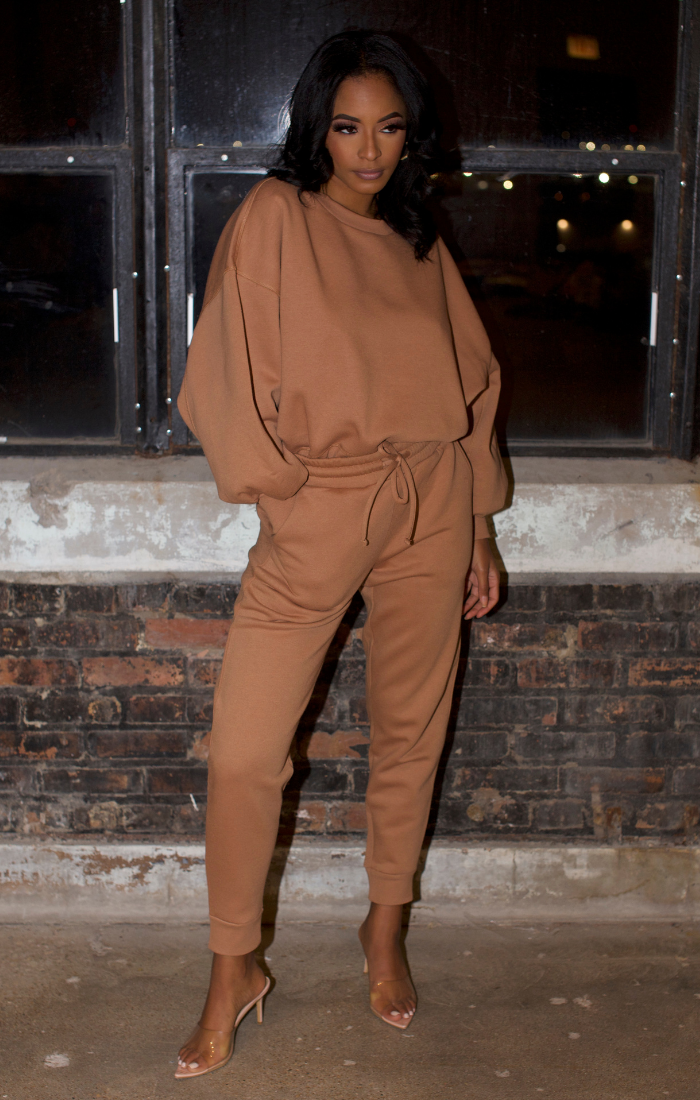 So Chic Sweatpants Set (Taupe)