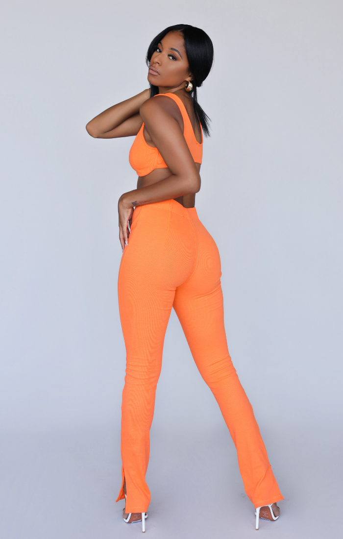 MILA I ORANGE RIBBED BRALETTE PANT SET