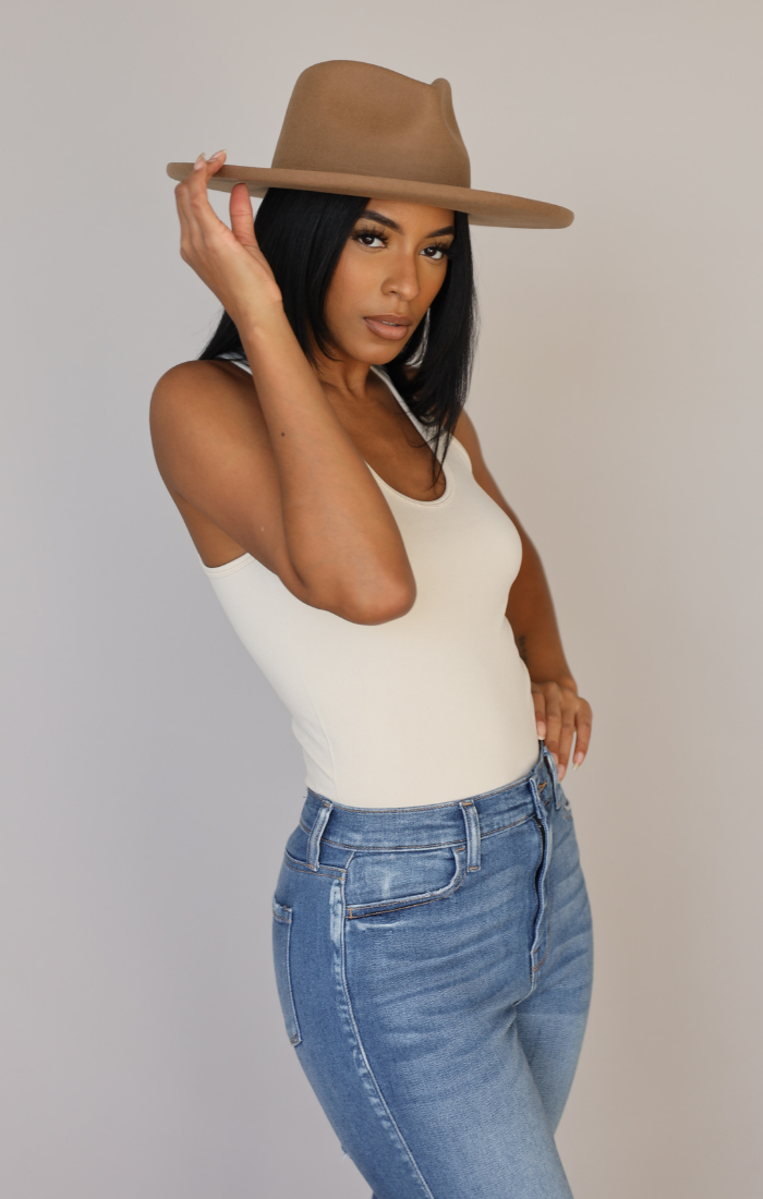 Wide Pencil Brim Hat (Camel)