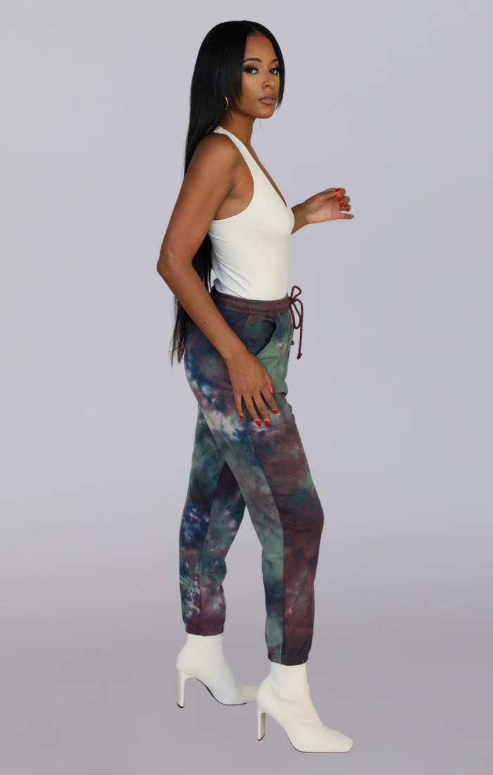VENUS I TIE DYE JOGGERS (BURGUNDY MIX)