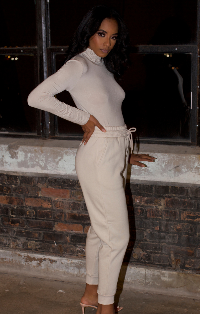 Turtleneck Sweatpants Set (Cream)