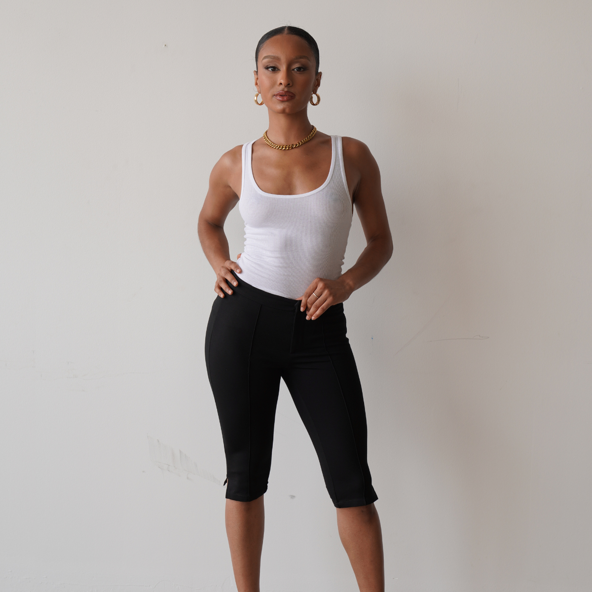 Stretch Capri Pants (Black)